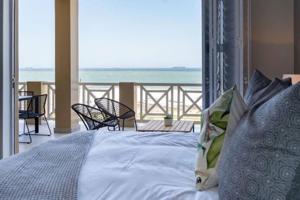 Waterfront Getaway, 2 Bedroom Seaside Bliss Умдлоти Екстериор снимка