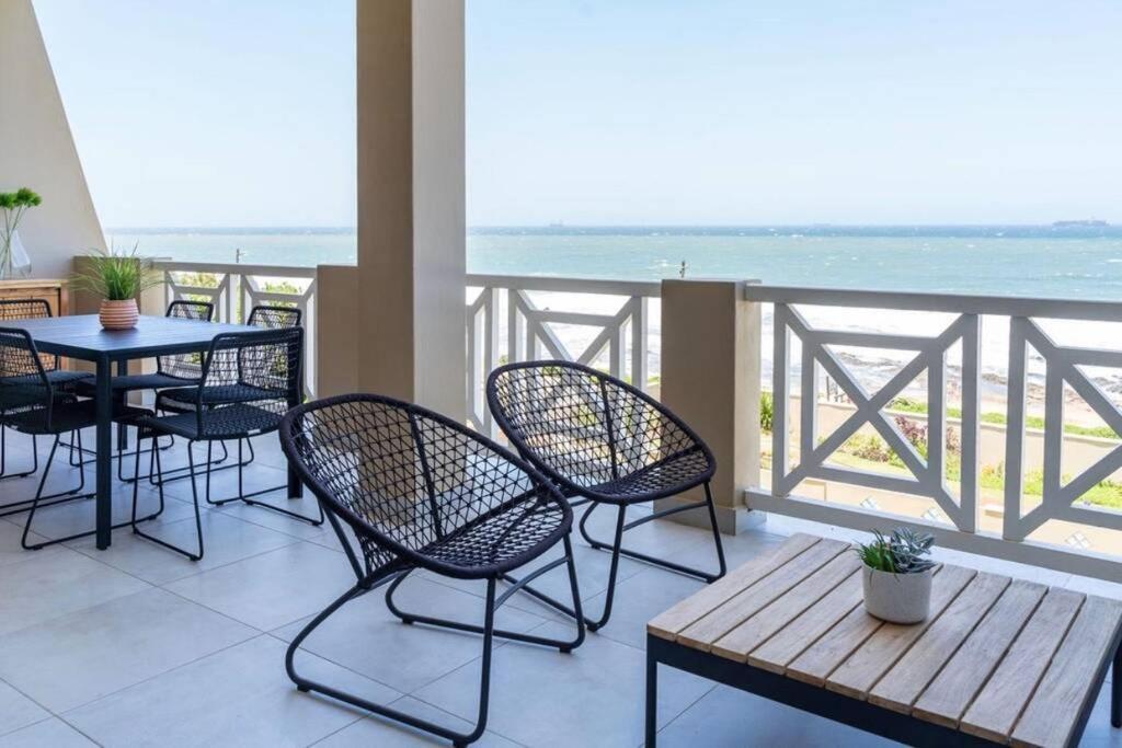 Waterfront Getaway, 2 Bedroom Seaside Bliss Умдлоти Екстериор снимка